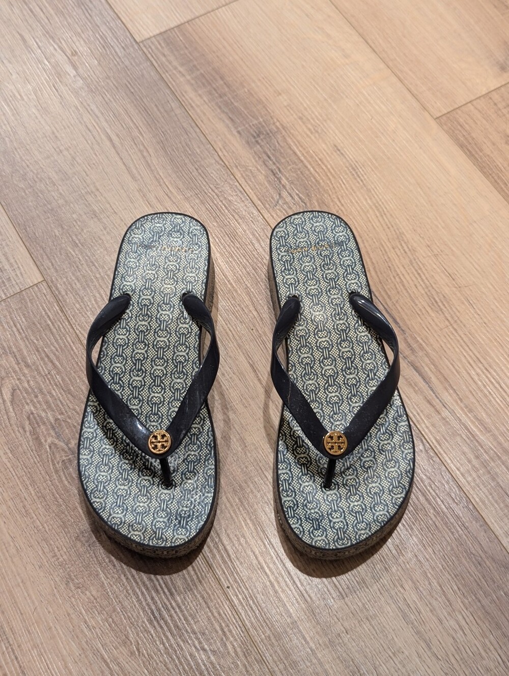 Tory Burch Wedge Flip Flops Womens Size 8 Navy Logo Thong Sandals
